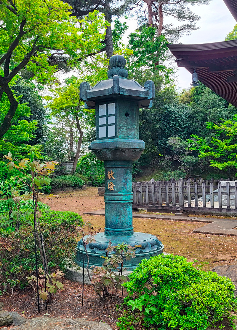 Temple-Gotokuji-portrait-03