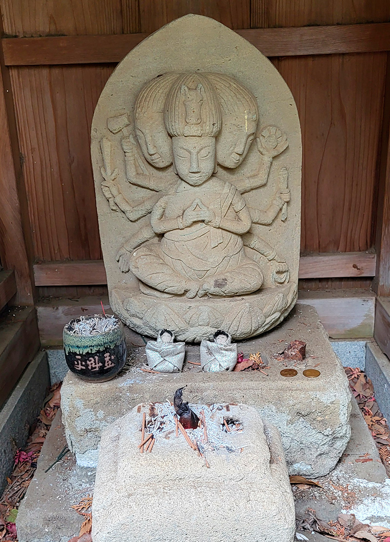 Temple-Gotokuji-portrait-06