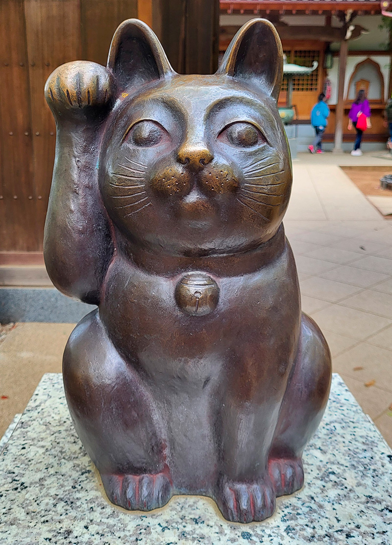 Temple-Gotokuji-portrait-09