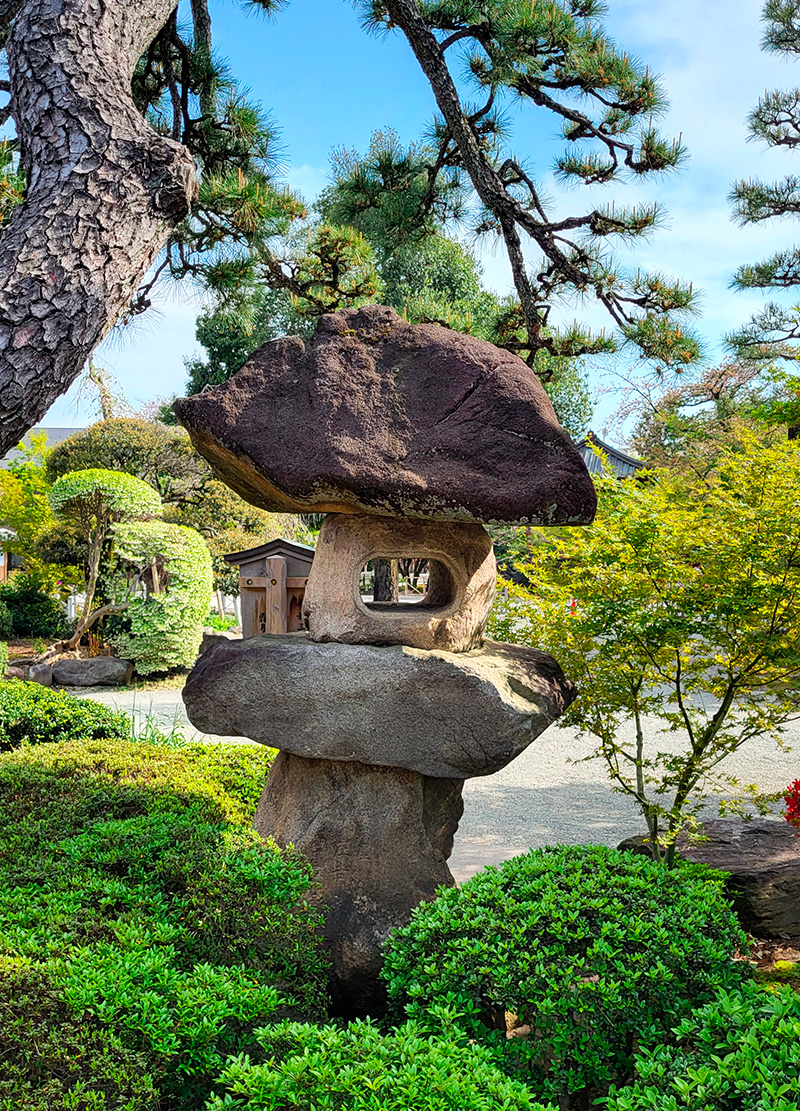 Temple-Gotokuji-portrait-15